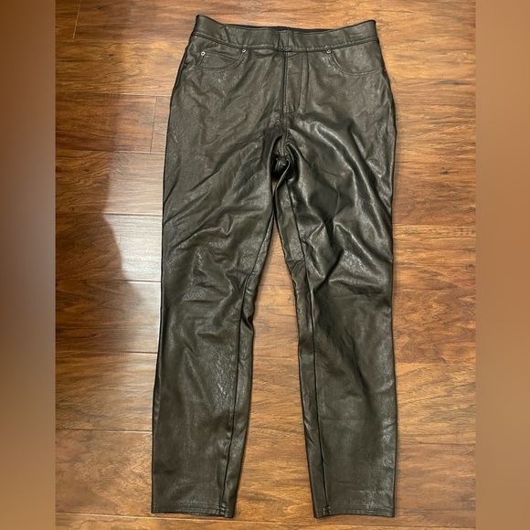 Spanx Women’s Leather Like Brown Ankle Skinny Pants Size MP